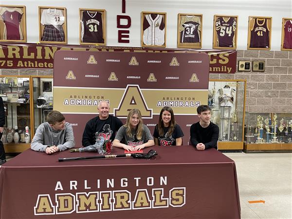 Ella Bergin Lacrosse Dominican Univ.